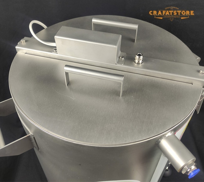 Homemade cheese maker 20 l with whey drain